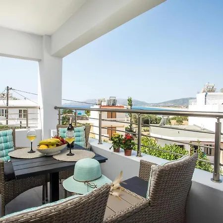 Blue Dream Luxury Haráki