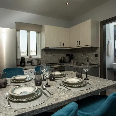 Blue Dream Luxury Apartment