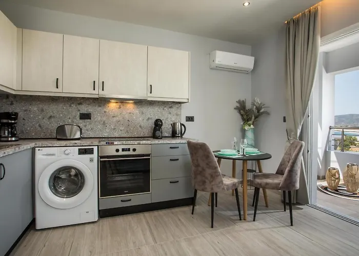 Blue Dream Luxury شاراكي